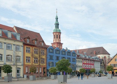 Offenburg FuÃgängerzone in historischer Altstadt Offenburg FuÃgängerzone in historischer Altstadt